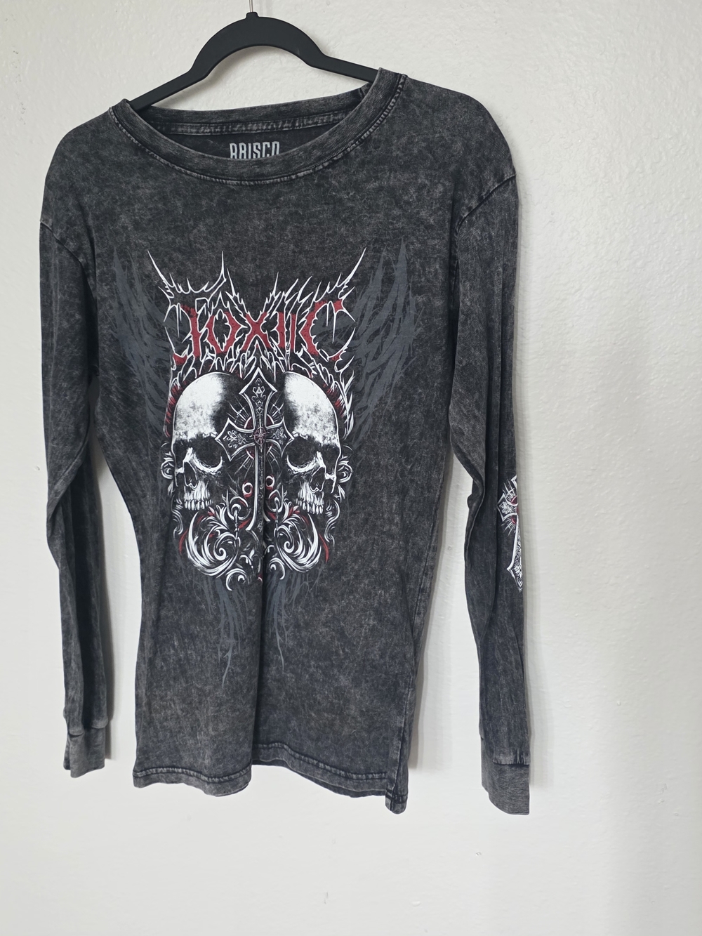 Brisco Graphic Long Sleeve Tee - Black with Red Skull Artwork